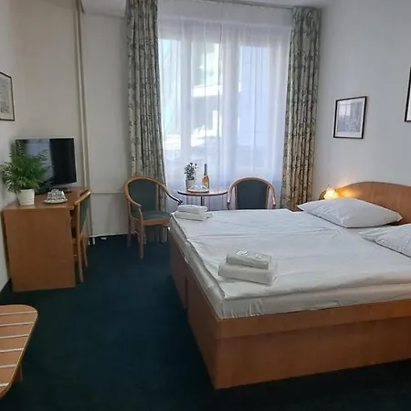 Hotel Legie Prague Exterior photo