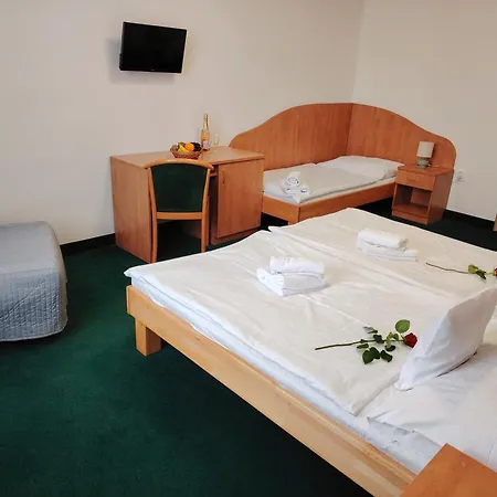 Hotel Legie Prague Exterior photo